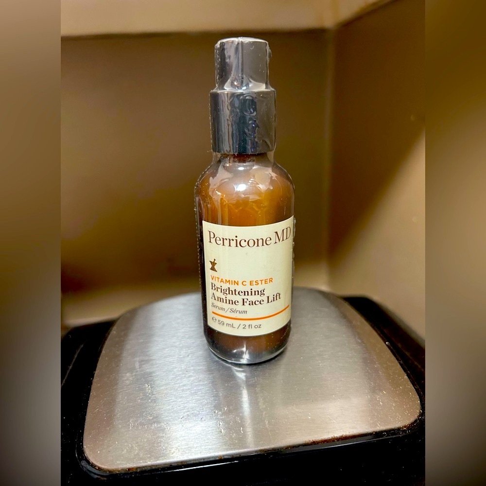 Perricone MD Vitamin C Ester Brightening Amine Face Lift